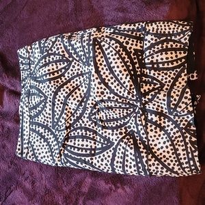 Ann Taylor b&w skirt